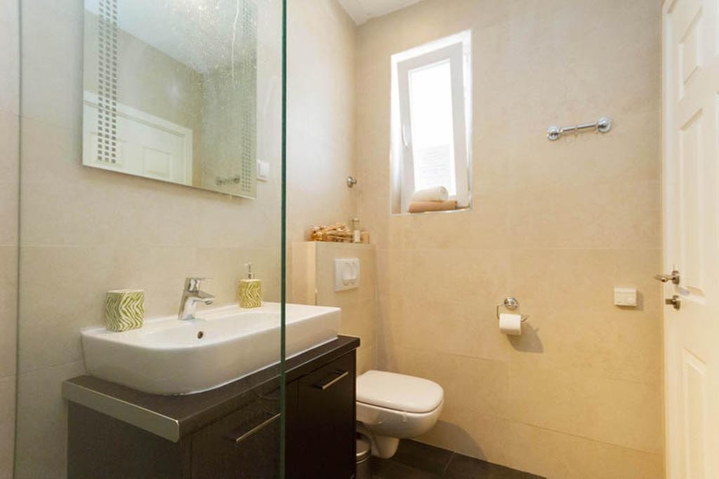 City Break Apartments Chic And Luxury Beograd Bagian luar foto