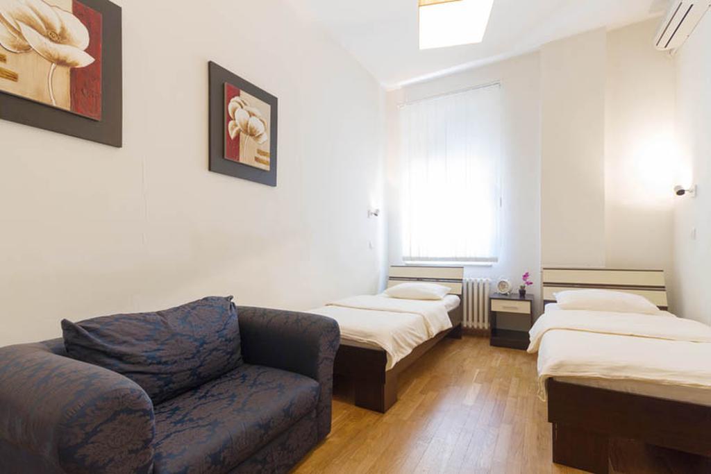 City Break Apartments Chic And Luxury Beograd Bagian luar foto