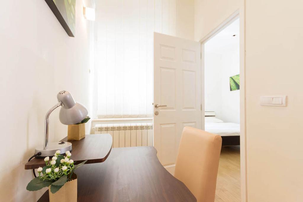 City Break Apartments Chic And Luxury Beograd Bagian luar foto