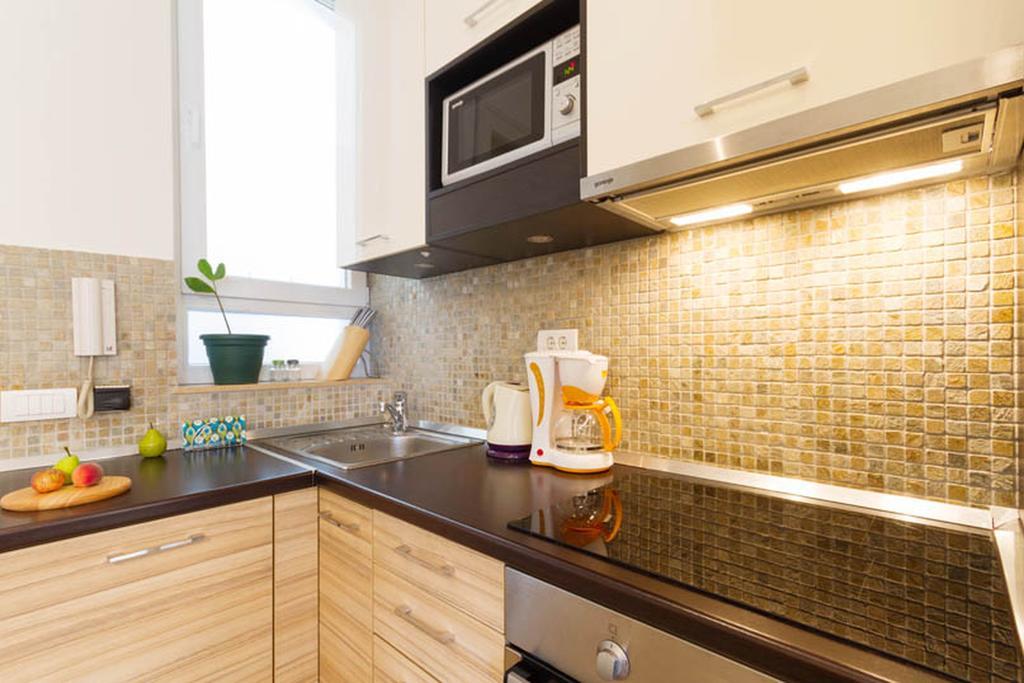 City Break Apartments Chic And Luxury Beograd Bagian luar foto